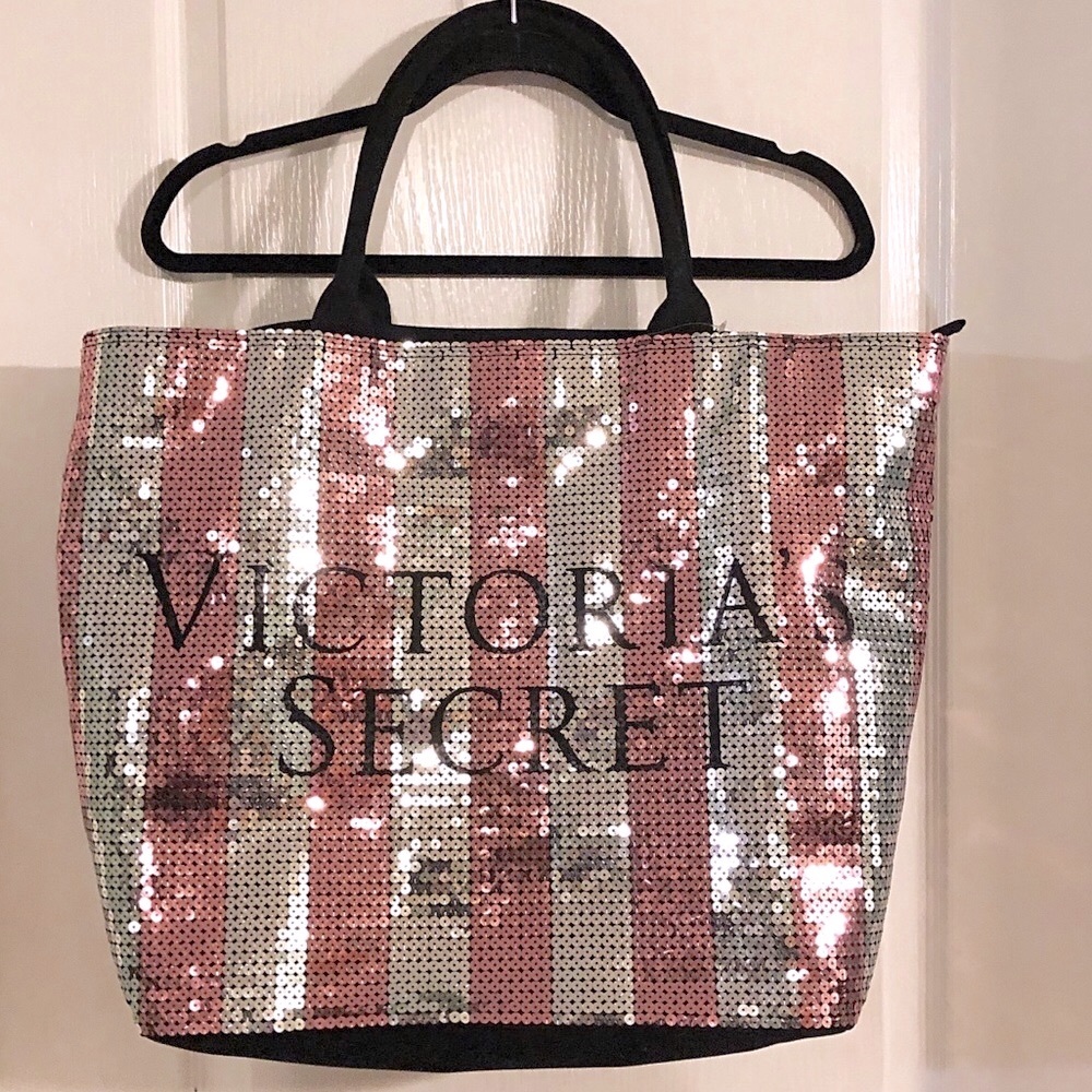 NWT Victoria’s Secret Pink & Silver Sequin Tote